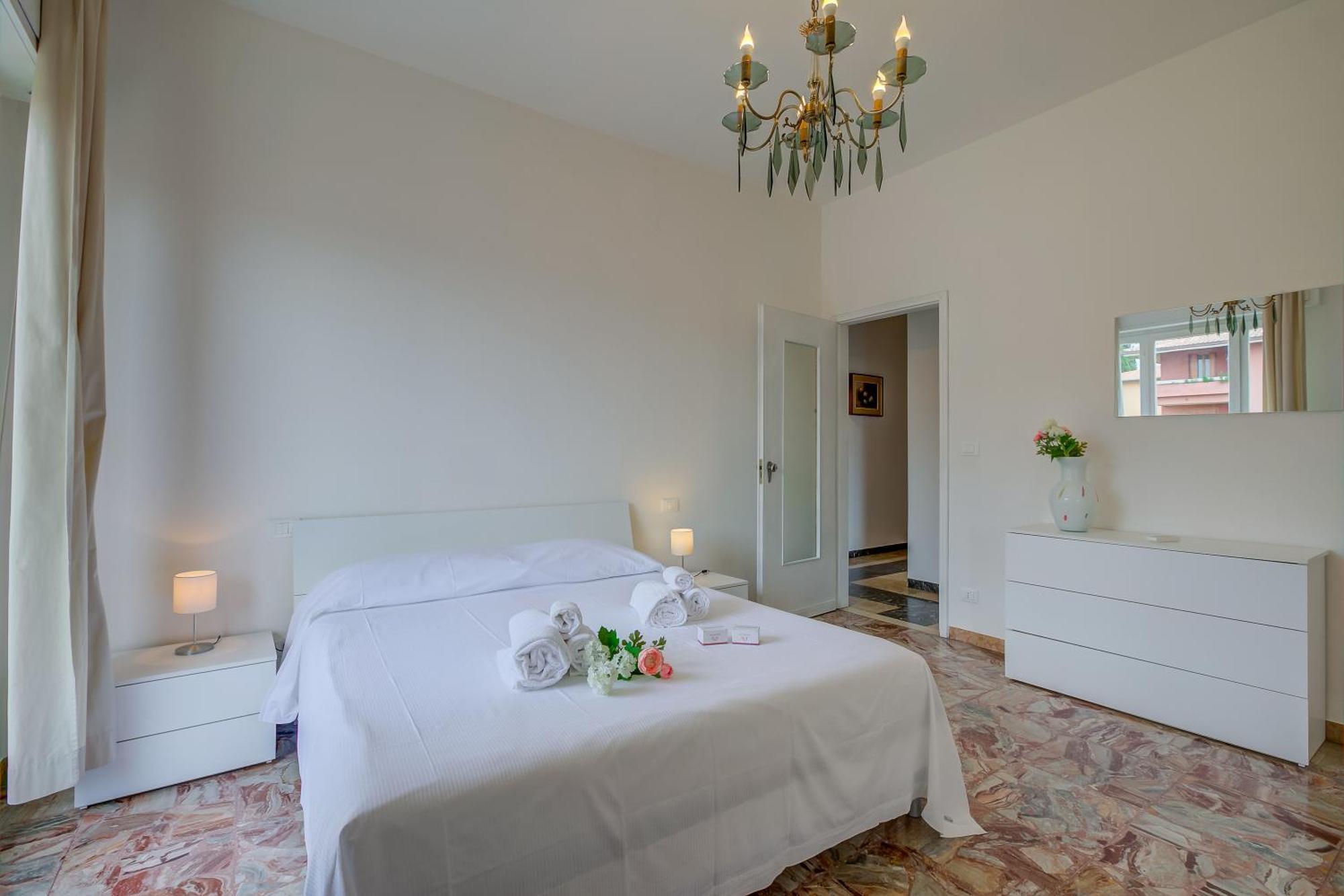 Casa Milly - Happy Rentals Дезенцано-дель-Гарда Экстерьер фото